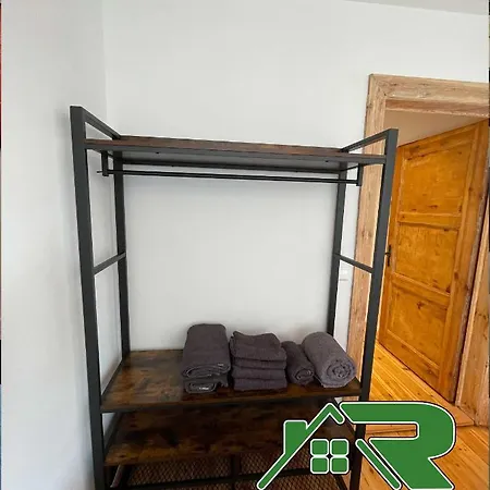 ゲストハウス Robert