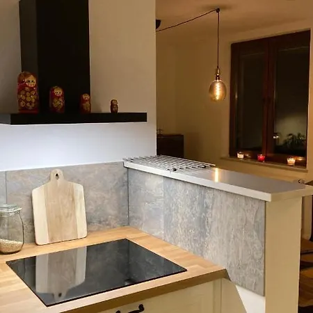 Robert ゲストハウス 4*