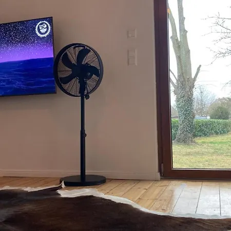 ゲストハウス Robert ヴァイスヴァッサー