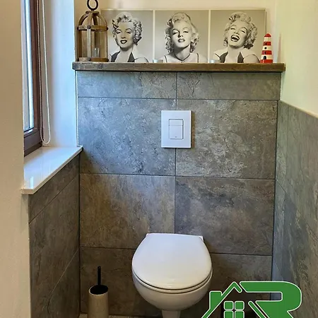 Robert Guest house 4*
